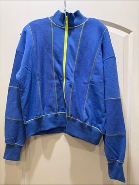 Women's Blue Zip-Front Fleece Jacket with Contrast Stitching
